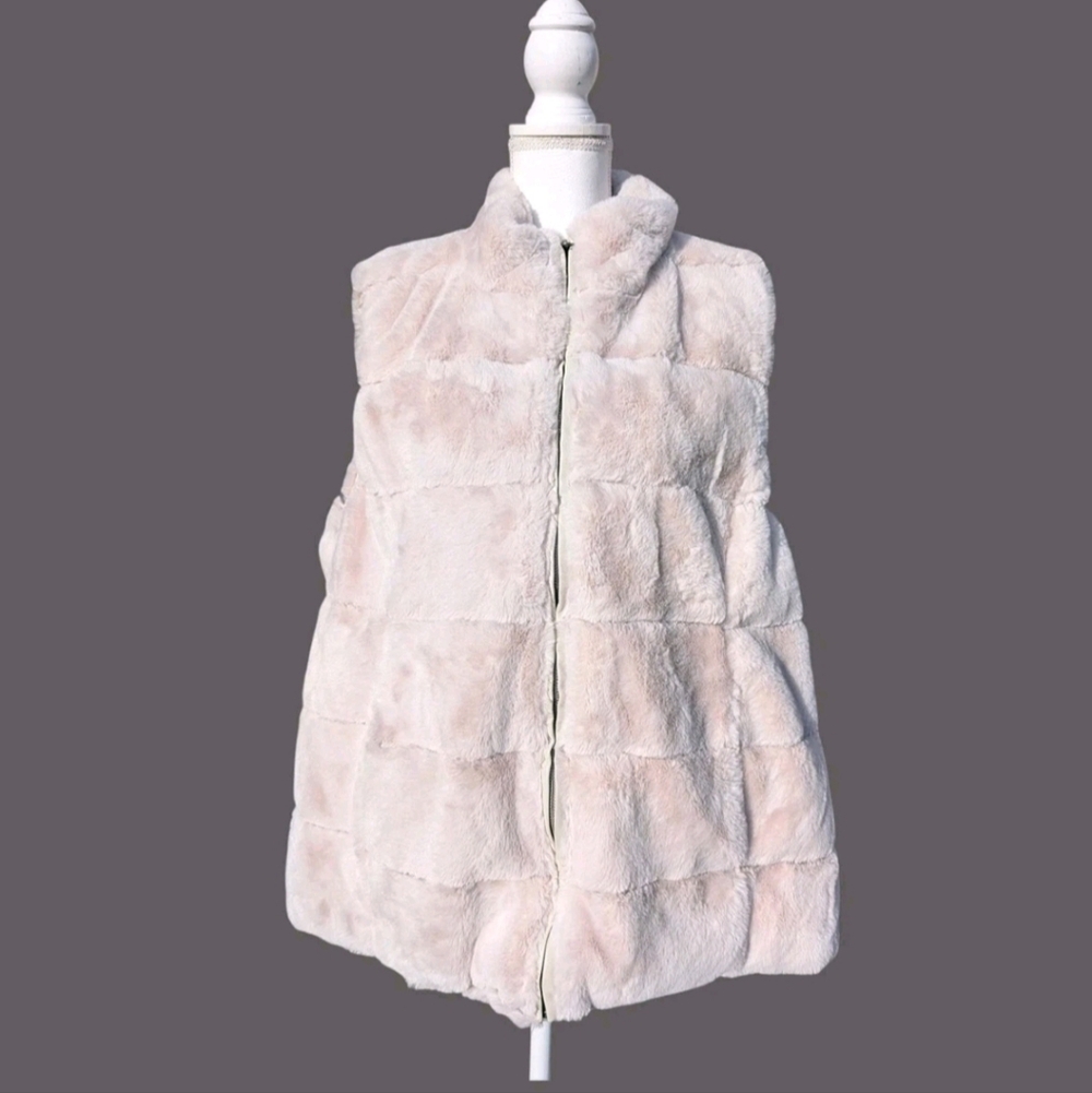 Catherine Malandrino Soft Pink Faux Fur Vest